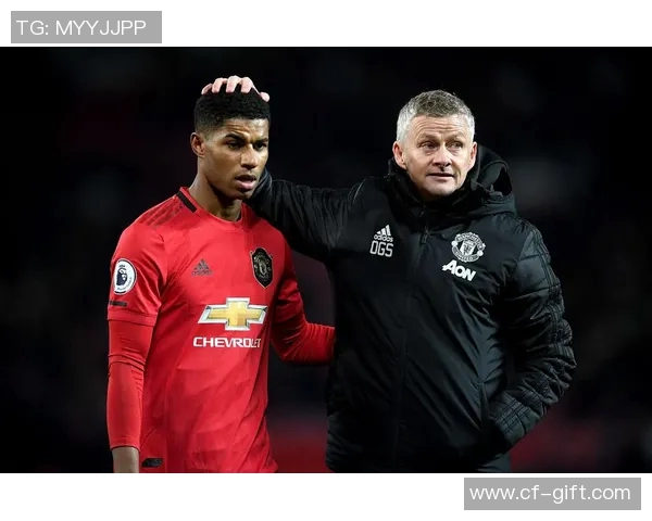 冲突升级！曼联与教练发生激烈争执